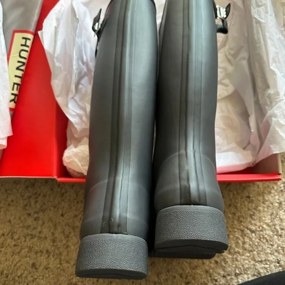 Hunter Tour Rain Boots - Picture 7 of 11